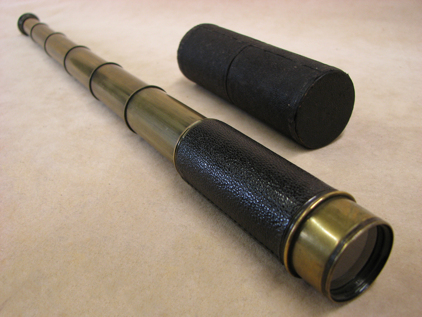 Negretti & Zambra early 20th century 6 draw pocket telescope in case